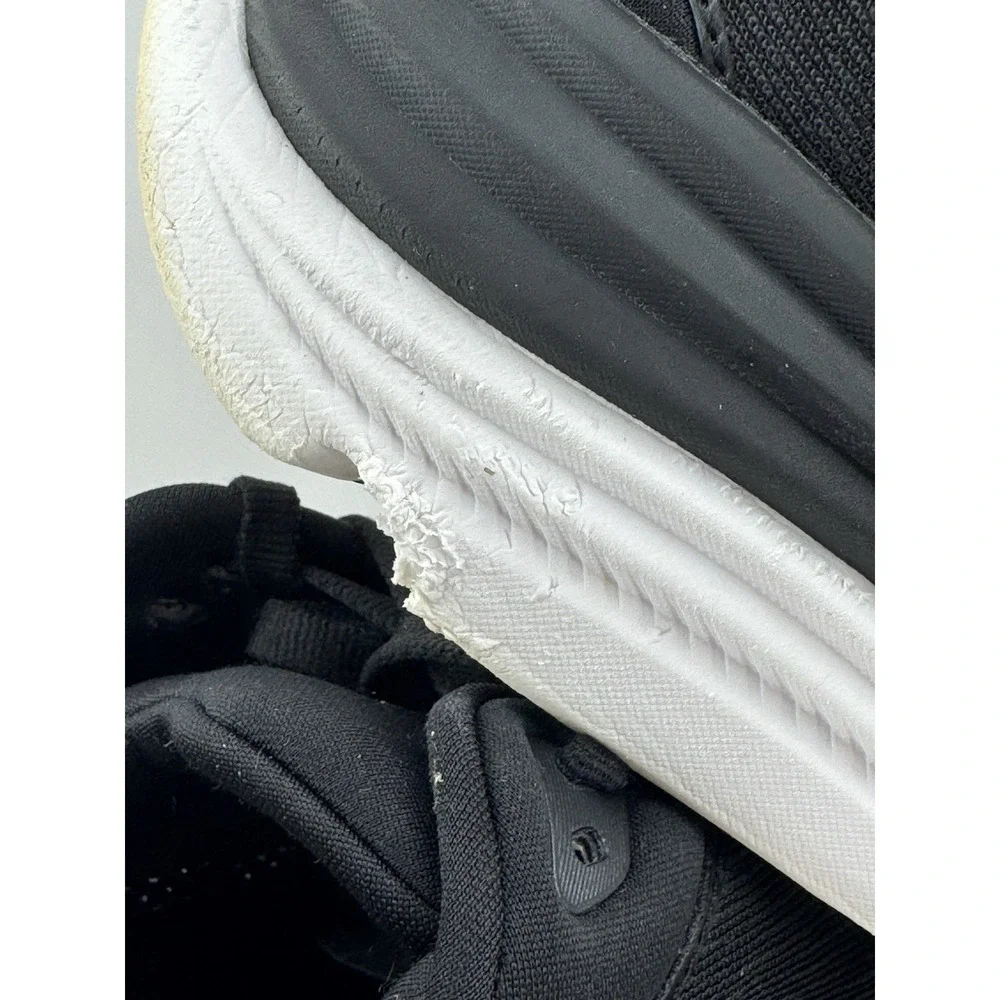 Hoka One One Sneakers Womens 9 D Wide Gaviota 5 1134270 BWHT Black Running Shoes
